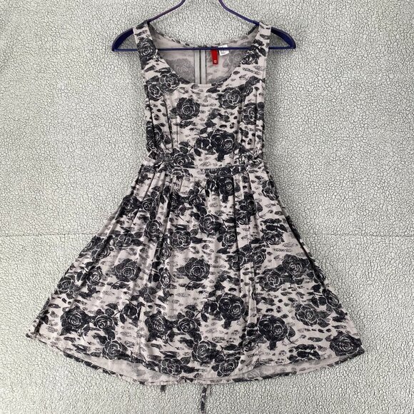 H&M Black and Cream Floral Midi Dress - Picture 1 of 9